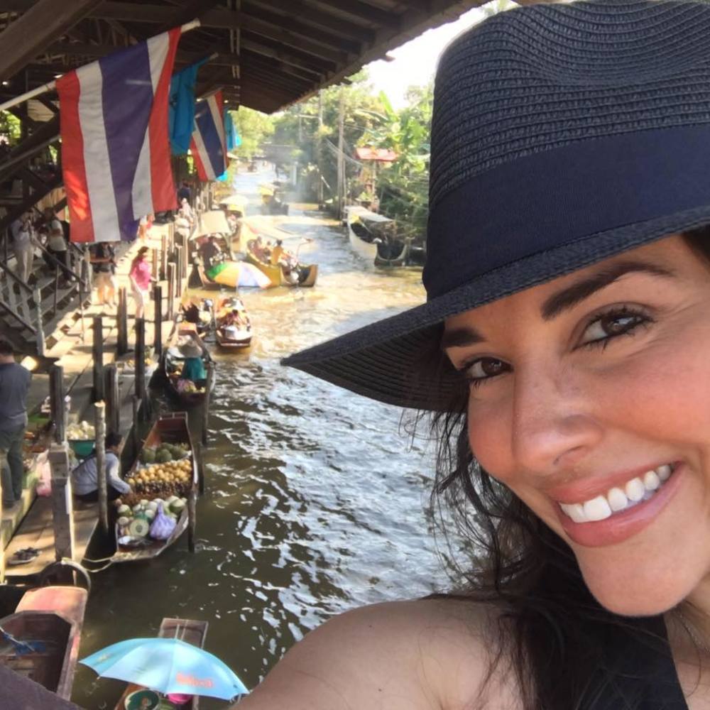 Meet your Posher, Alejandra